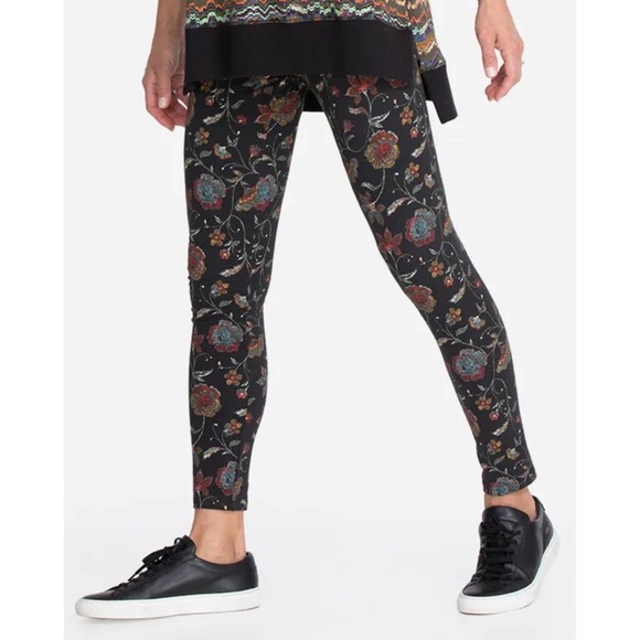 Johnny Was Pants - Johnny Was Black Floral Leggings XL